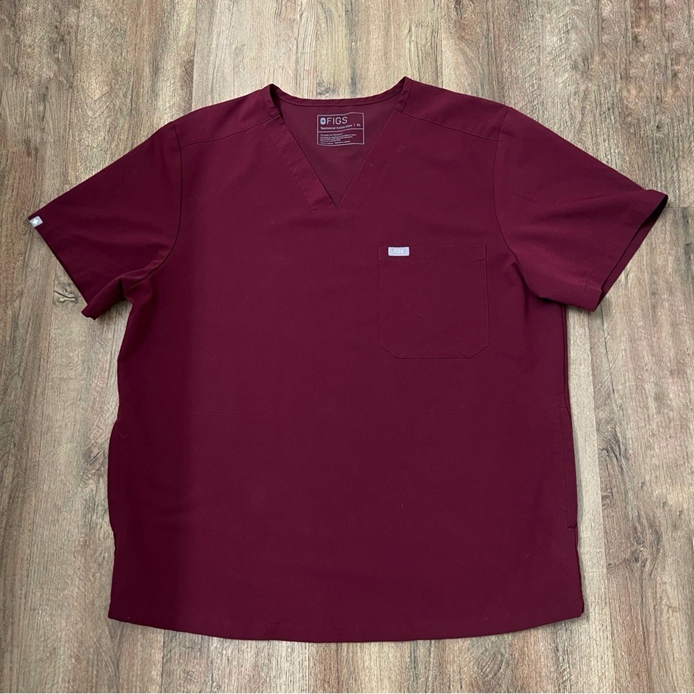 Figs Chisec Three-Pocket Scrub Top Size XLarge.‎